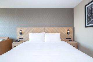 Sandman Hotel Montreal - Longueuil - Longueuil - 3