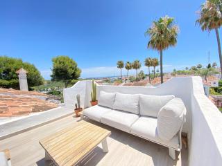 Townhouse w/sea view & garden - Estepona - 5
