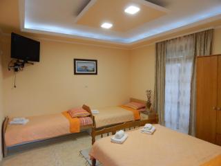 Apartments Klakor - 4