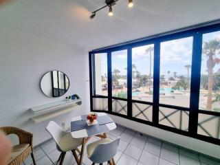 Luxury Ocean View Playa Roca - Costa Teguise - 3