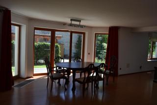 Large house with parking, 30 min to Prague center - Úvaly - 1