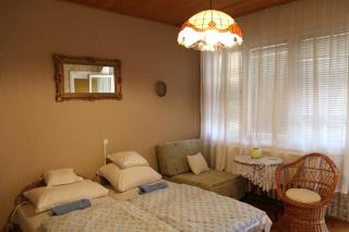 Hajnalka Apartmanház - 8