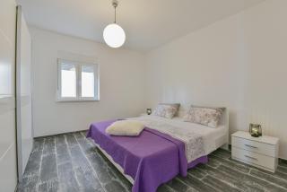 Holiday homEna with a heated pool - Bibinje - 6