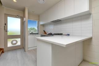 QV Sunny Townhouse at Collingwood Street - 1067 - Auckland - 2