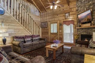ERN849- Sweet Escape - Great Location! Close To Action! cabin - 4