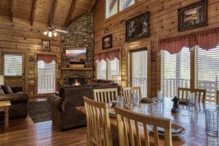 ERN849- Sweet Escape - Great Location! Close To Action! cabin - 2