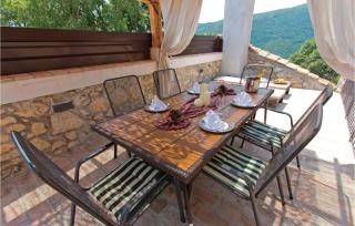 Stunning Home In Moscenicka Draga - Mošćenička Draga - 5