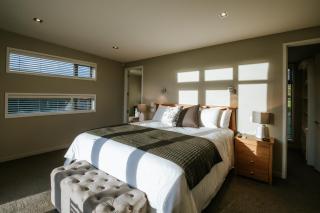Mt Gold Retreat - Sleeps 8 - Spa Pool - Tennis Court - Wanaka - 6