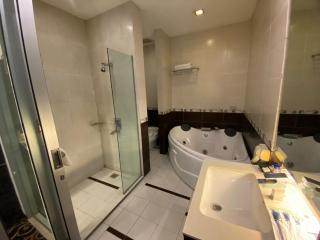 Golden Flower by KAGUM Hotels - Bandung - 2