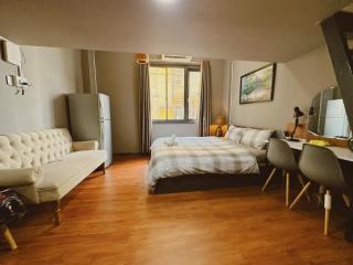 Saigonese lifestyle - Near Ben Thanh Market - Ho Chi Minh - 1