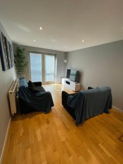 2 Bedroom Flat - Bedford - 4