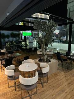 HOTEL GJUTA - Tirana - 1