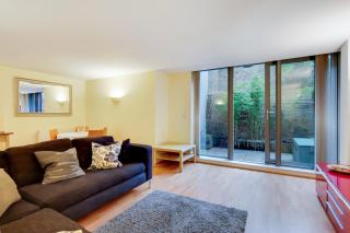 Spacious 2 bed 2 bath Kings Cross Apartment - London - 3