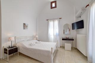 William's Houses - Akrotiri - 3