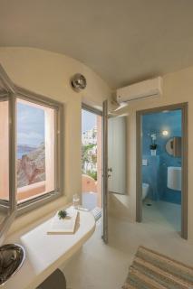 Oia Waves by SV - Ia - 9