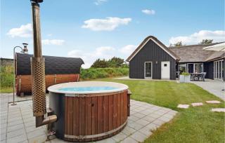 3 Bedroom Amazing Home In Ringkøbing - 2