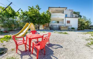 Awesome Apartment In Medulin With Wifi - Medulin - 7