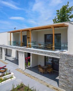 Amyntas Seafront Hotel - Adults Only - 1