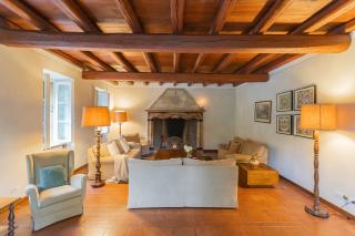 Villa Riva Bellagio with Pool & Garden by Rent All Como - Bellagio - 2