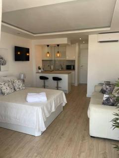 Exclusivo Estudio Piscinas, conserjería 24 h - 9