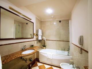 Hotel Continental Genova - 8