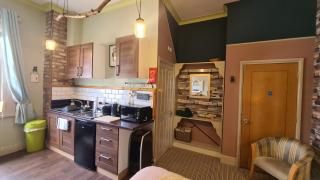 The Alder Studio @ The Pheasant - Telford - 2