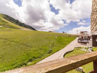 Studio fonctionnel au pied des pistes avec grand balcon - FR-1-181-2584 - 3