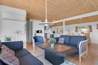 Skytten 5 - Environmentally Friendly Holiday Home - Hune - 1