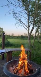 Wooden tiny house Glamping cabin with hot tub 1 - Tuxford - 2