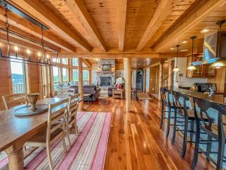 Lake Access Hot Tub Fire Pit Free Golf More - 1