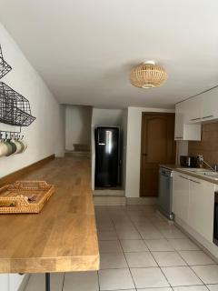 Maison Emile - Coeur du village - 8 personnes - Clim - Superbe literie - 2
