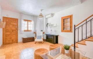 Awesome Home In Elche With Wifi - 4