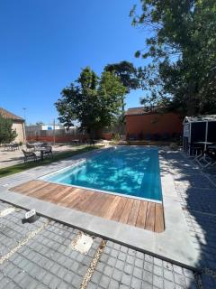 Logis Hotel-Restaurant Saint Romain - Anse - 9
