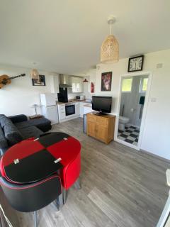 Selsey Country Club Valencia Chalet - Selsey - 5