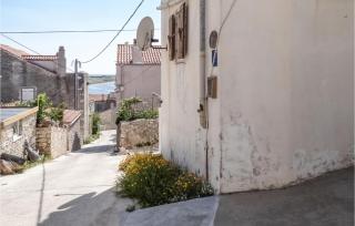 Awesome Apartment In Unije With Wifi - Unije - 5