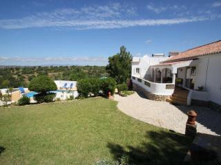 Classic Albufeira Villa Casa Bella Private Pool 4 Bedrooms Short Walk To Restaurant - 3