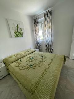 Helena Apartments - Ulcinj - 4