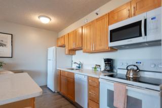 One-Bedroom Apartment - Honolulu - 4