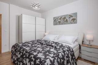 Apartment Flowers - Kastav - 2