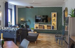 Cozy Home In Ulmen With Kitchen - Ulmen - 8