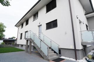 The Dante Villa Apartments - Praga - 9