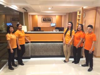 Stone House Hotel Pasay - Manila - 6