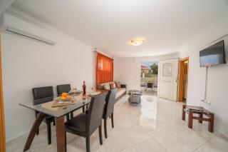 Irene Luxury Apartments - Metaxáta - 9