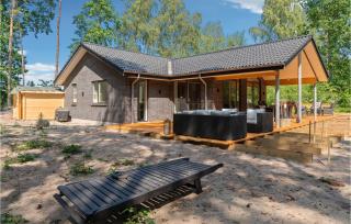 4 Bedroom Stunning Home In Nexø - Neksø - 3