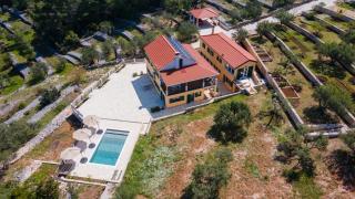 Apartments Silent Olive Garden - Vela Luka - 3