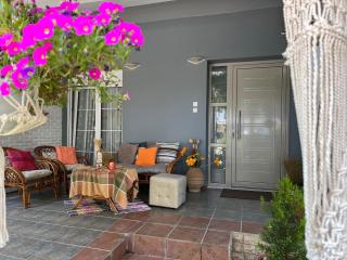 Electra Garden House - 5