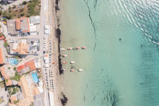George Beachfront Apartments - Lithakia - 5