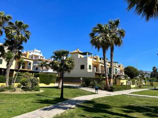 Endless Summer Beach House - Zahara de los Atunes - 7