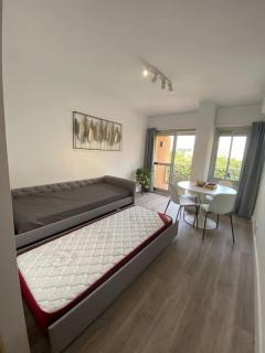 Apt moderno con vistas, recepción 24 hs y piscinas - Benalmádena - 4