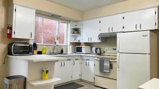 Spacious home 15mins to Downtown - Vancouver - 4